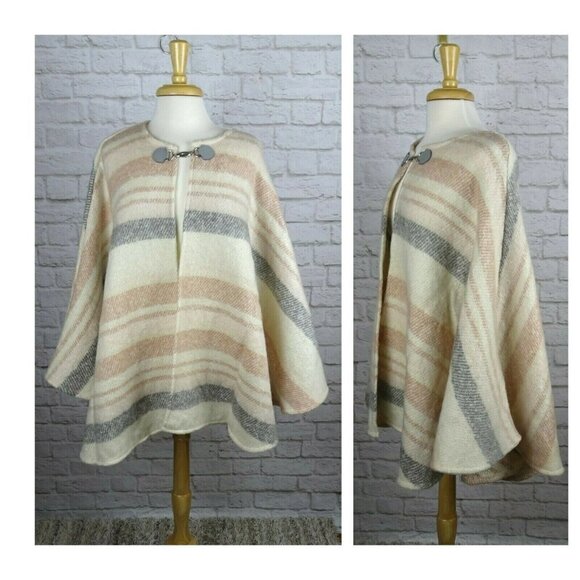 LC Lauren Conrad Brushed Lurex Poncho Caftan Wrap Sweater Blush NWT OS - Picture 3 of 12